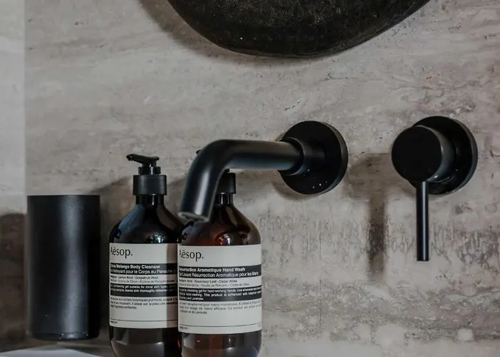 Charming And Intimate - 2br-3p - Louvre *