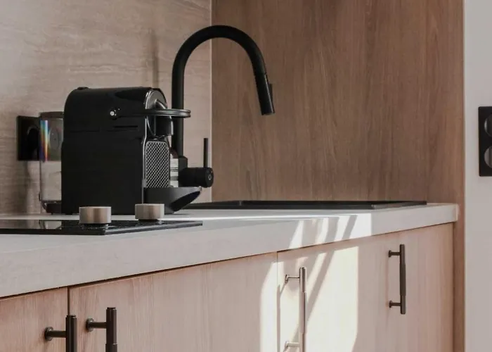 Апартаменты Charming And Intimate - 2br-3p - Louvre